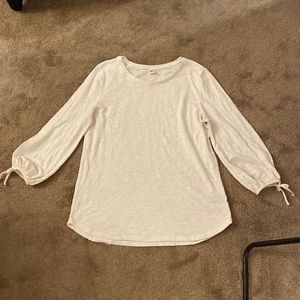 Like new! Cream 3 quarter sleeve shirt old navy women’s large